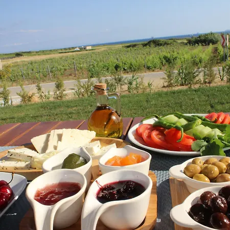 Defne Bag Evi Hotell Bozcaada