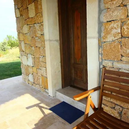 Hotell Defne Bag Evi